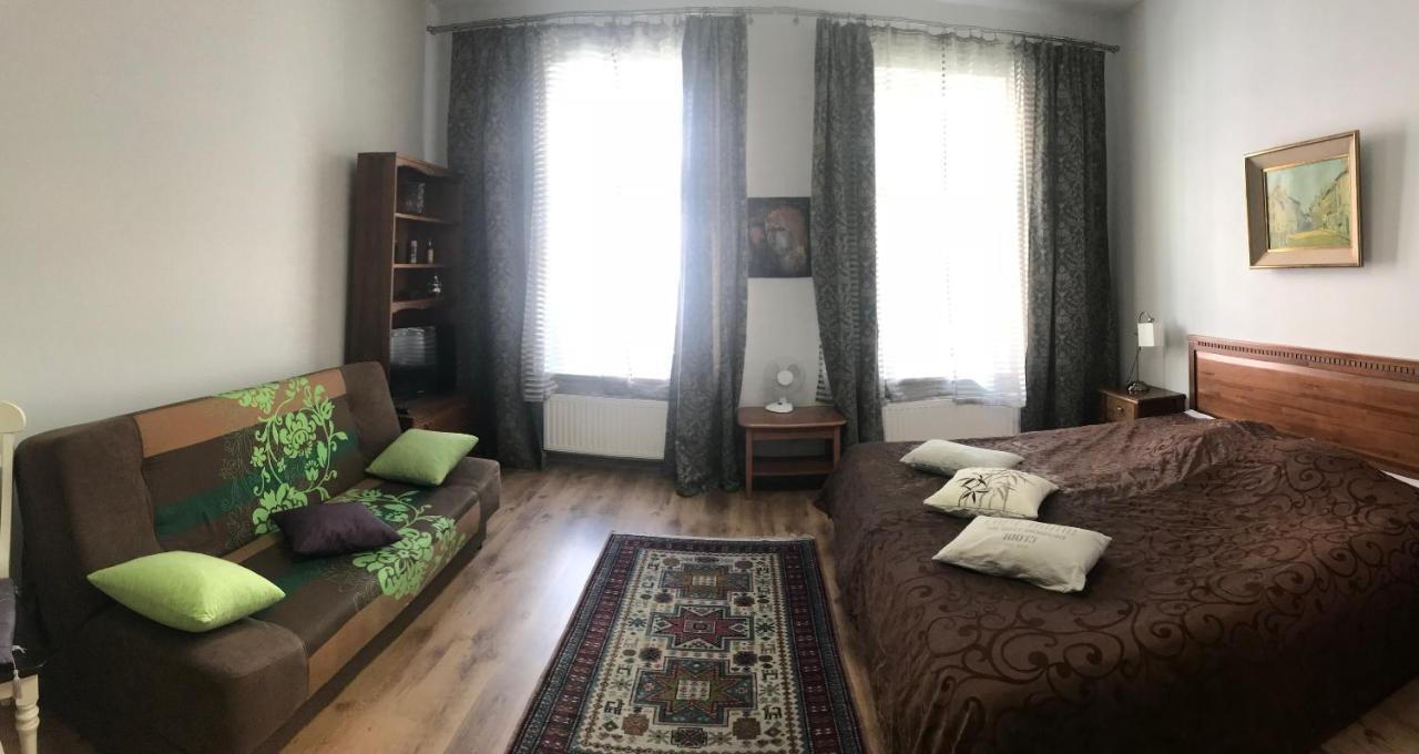A1 Apartments With Free Parking Riga Luaran gambar